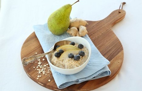 Havregrøt med pære og ingefær