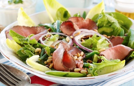 Sommerlig roastbiffsalat
